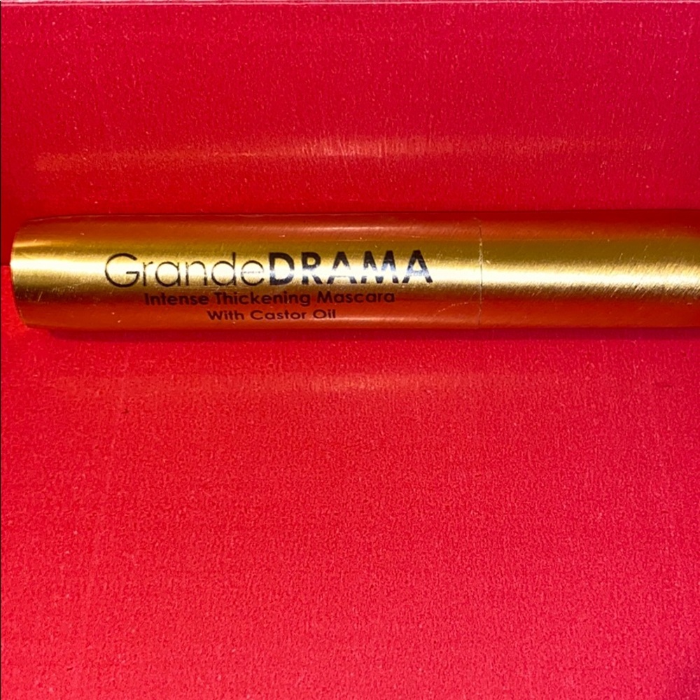 GrandeDRAMA mascara